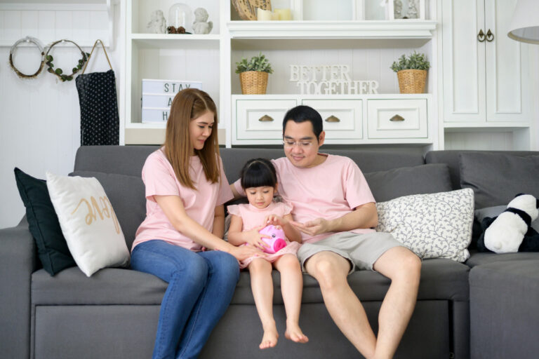 Family Savings Plan: Tips for Building a Strong Financial Future